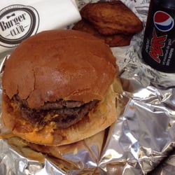 Burger Club - Du nom d'orientale ce sandwich a le don de me rassasier, avec galette pommes de terre Pepsi 10€