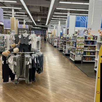 Toys"R"Us - Toy Stores Near Me - Burnaby, British Columbia Toys"R"Us - Toy Stores Near Me - Burnaby, British Columbia