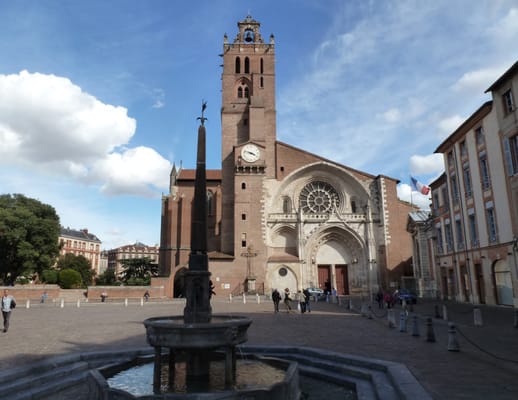 Saint-Etienne Cathedral by null