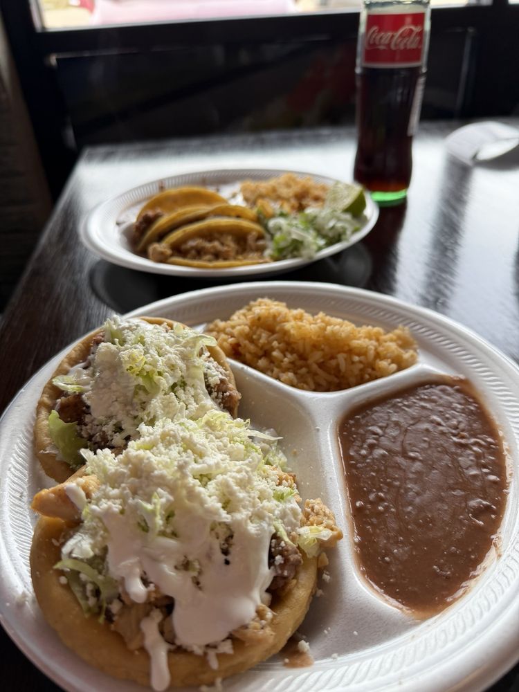 Villa Monterrey — Mexican restaurant in Farmersville