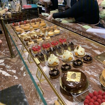 Ladurée - Macarons Near Me - Paris, 75 Ladurée - Macarons Near Me - Paris, 75