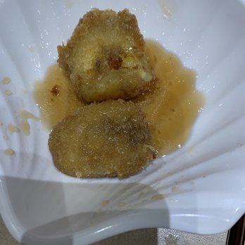 168 Sushi Asian Buffet - Deep fried bananas (with maple syrup) - Buffets Near Me - Vaughan, Ontario