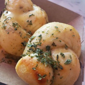 Nick's Pizza South Beach - Garlic knots - Pizza Near Me - Miami Beach, Florida