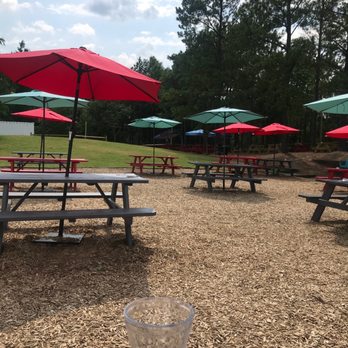 Brambly Park - Outside - Parks Near Me - Richmond, Virginia