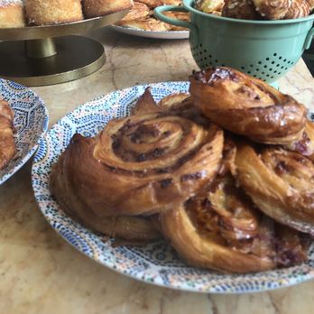 Chaumont - Cinnamon roll - Bakeries Near Me - Beverly Hills, California