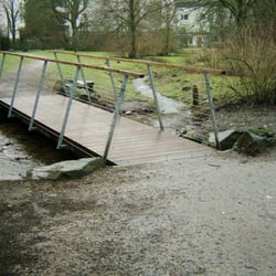 Fußgängerbrücke über den Busolbach