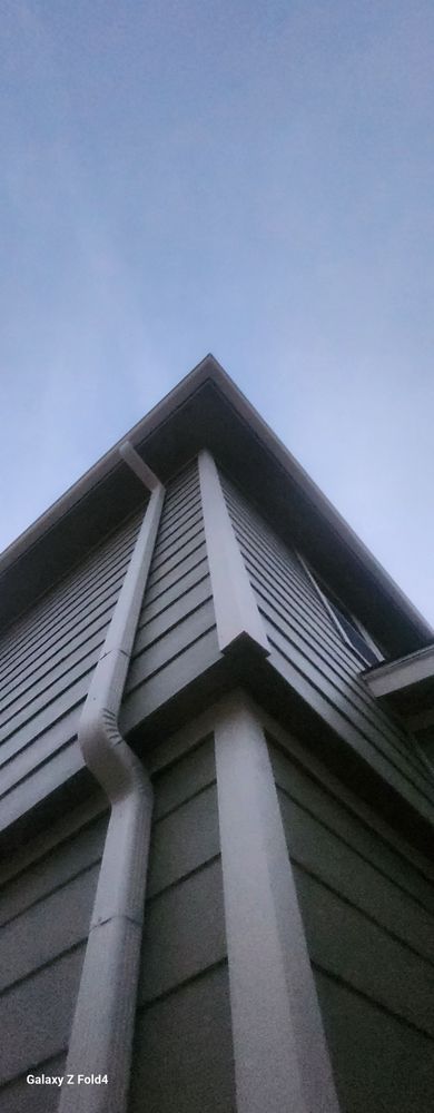 Slide of Shamrock Roofing and Construction