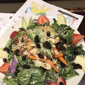 D'Lish - Natalias Kale salad - Pizza Near Me - Chula Vista, California