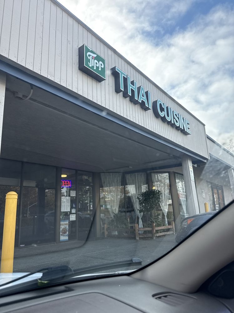 Tipp Thai Cuisine