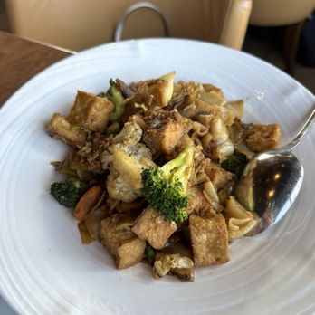 Torsap Thai Kitchen - Pad See Ew - Thai Near Me - Walnut Creek, California Torsap Thai Kitchen - Pad See Ew - Thai Near Me - Walnut Creek, California