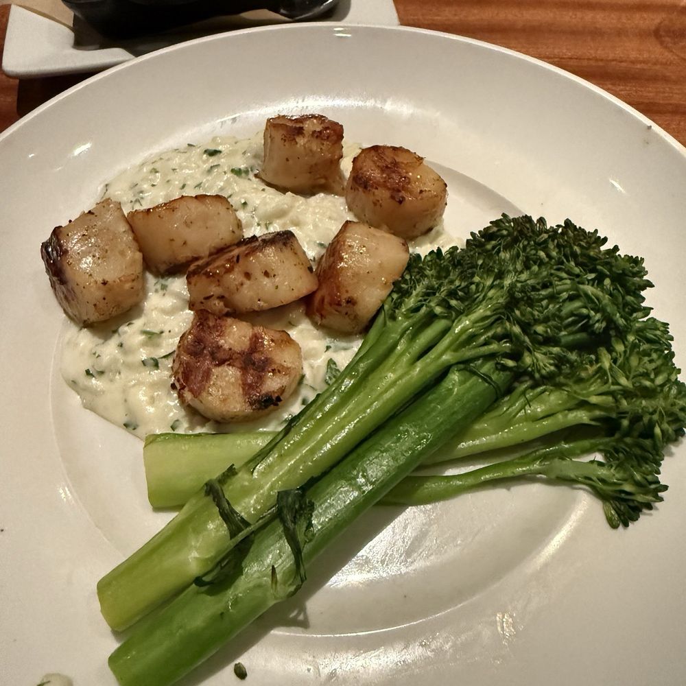 Seasons 52 - Caramelized Grilled Sea Scallops - New American Near Me - Schaumburg, Illinois Seasons 52 - Caramelized Grilled Sea Scallops - New American Near Me - Schaumburg, Illinois