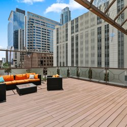 GuestSpaces - Enjoy all that Austin has to offer! Our Modern Downtown Loft features a rooftop deck and is within walking distance of iconic bars + venues!