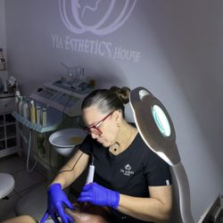 Yia Esthetics House - MICROAGUJAS