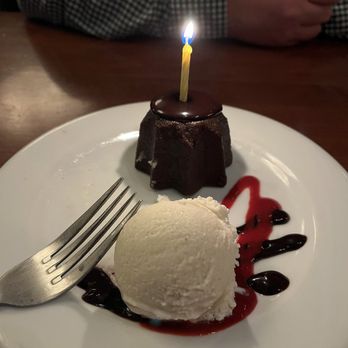 Ditka's Pittsburgh - Complementary free dessert for our anniversary - New American Near Me - Pittsburgh, Pennsylvania