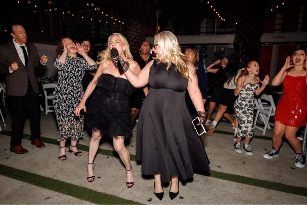 Phoenix Hotel by null