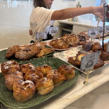 Le Petit Paris - Southside - Cafes Near Me - Jacksonville, Florida Le Petit Paris - Southside - Cafes Near Me - Jacksonville, Florida