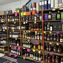 Moreland Package Store - We have a variety of diverse beer, spirits and wine. Free Parking and Daily Specials Visit of us or call us today!