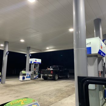 Chevron - Pumps - Gas Stations Near Me - SAN BERNARDINO, California Chevron - Pumps - Gas Stations Near Me - SAN BERNARDINO, California