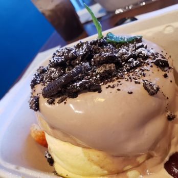 Motto Tea Cafe - Nutellamisu Mousse Souffle pancakes - Desserts Near Me - Pasadena, California