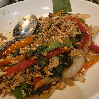 Sen Khao Soi - Basil chicken - Thai Near Me - Las Vegas, Nevada Sen Khao Soi - Basil chicken - Thai Near Me - Las Vegas, Nevada