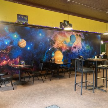 Cosmic Pizza - Belgrade - the interior of a restaurant - Pizza Near Me - Belgrade, Montana
