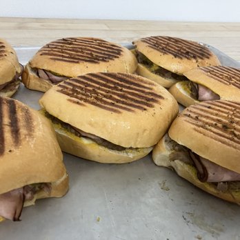 2 Jerks Finger Food - a group of sandwiches - Food Trucks Near Me - Phoenix, Arizona 2 Jerks Finger Food - a group of sandwiches - Food Trucks Near Me - Phoenix, Arizona