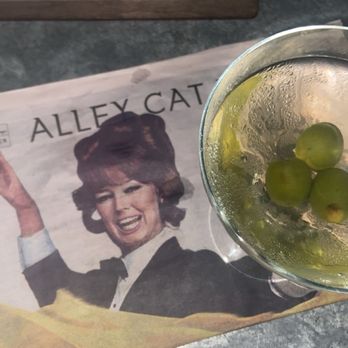 Alley Cat Lounge - Newsletter Style Menu - Lounges Near Me - Savannah, Georgia Alley Cat Lounge - Newsletter Style Menu - Lounges Near Me - Savannah, Georgia