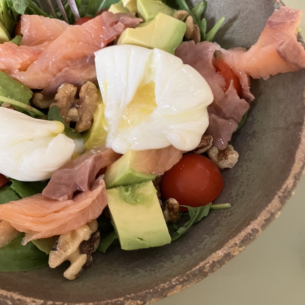 Farggi - Smoked salmon bowl with poached egg - Ice Cream & Frozen Yogurt Near Me - Barcelona, B