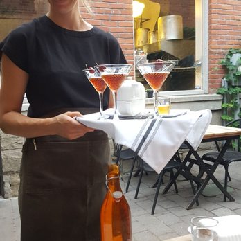 Brownstone Restaurant - Our server presents Chocolate Martini for dessert - Canadian (New) Near Me - Kamloops, British Columbia Brownstone Restaurant - Our server presents Chocolate Martini for dessert - Canadian (New) Near Me - Kamloops, British Columbia