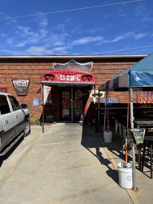 A Little BBQ Joint by null