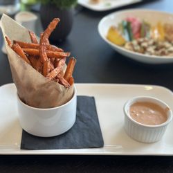 Park Grill at Arkansas Museum of Fine Arts - Sea Salted Sweet Potato Fries