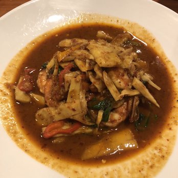 Thai Love NY - Shrimp with curry sauce - Thai Near Me - Syracuse, New York Thai Love NY - Shrimp with curry sauce - Thai Near Me - Syracuse, New York