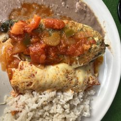 Miguel's - Chili relleno combo