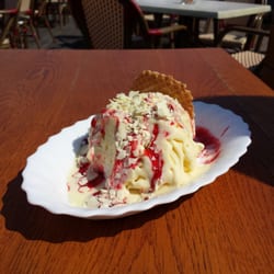 Eiscafe Atlantis - Spaghettieis