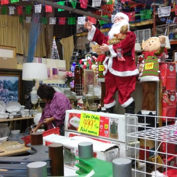 Segunda El Vaquero - Ya llegó la navidad al vaquero - Thrift Stores Near Me - Rosarito, BCN Segunda El Vaquero - Ya llegó la navidad al vaquero - Thrift Stores Near Me - Rosarito, BCN