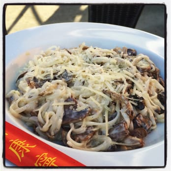 Kitchen Door - Mushroom Cavatappi Pasta (sub pad thai rice noodle instead) - Cocktail Bars Near Me - Napa, California