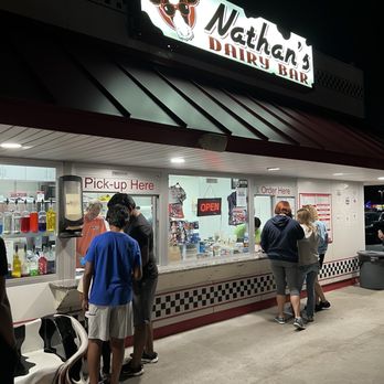 Nathan's Dairy Bar - Outside area - Ice Cream & Frozen Yogurt Near Me - Manassas, Virginia