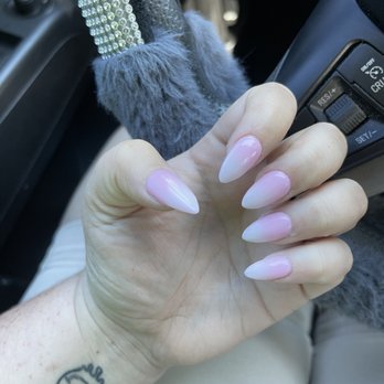 Color Nails and Spa - Nail Salons Near Me - Branson, Missouri