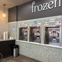 Swirls Frozen Yogurt