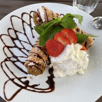 Mizza - Cannolis for dessert - Italian Near Me - Santa Barbara, California Mizza - Cannolis for dessert - Italian Near Me - Santa Barbara, California