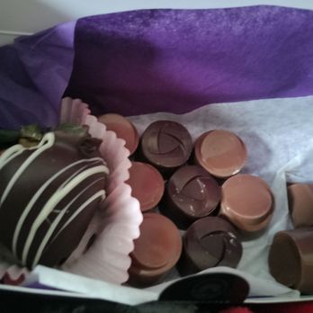 Enchanted Mountain Chocolate - Mix and match gourmet chocolates and truffles. - Chocolatiers & Shops Near Me - Hinsdale, New York