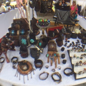 Melrose Trading Post - Flea Markets Near Me - Los Angeles, California Melrose Trading Post - Flea Markets Near Me - Los Angeles, California