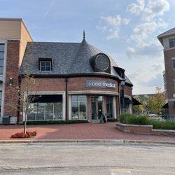 One Medical Primary Care Clinic - Deerfield - One Medical: Deerfield exterior
