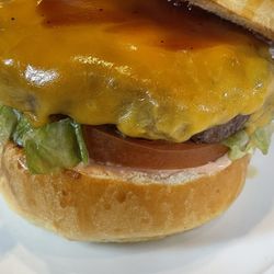 Mike's York Road Tavern - Fresh Burger