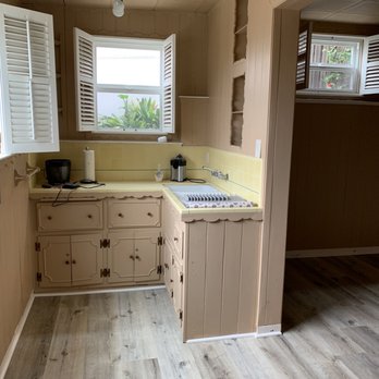 A1 Carpet & Floor - a kitchen in a home - Flooring Near Me - North Hollywood, California