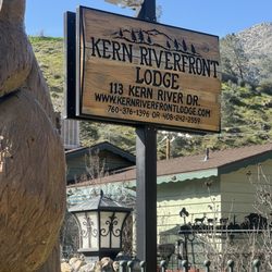 Kern Riverfront Lodge
