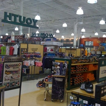 DICK'S Sporting Goods - Sports Wear Near Me - Salisbury, Maryland