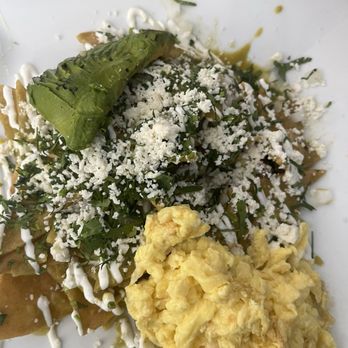 Cafe Xochimilco - Green souce chilaquiles with eggs - nom - Breakfast & Brunch Near Me - Long Island City, New York Cafe Xochimilco - Green souce chilaquiles with eggs - nom - Breakfast & Brunch Near Me - Long Island City, New York