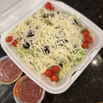 Roma Pizza - Large Chef Sald (meatless) - Pizza Near Me - Bridgman, Michigan Roma Pizza - Large Chef Sald (meatless) - Pizza Near Me - Bridgman, Michigan