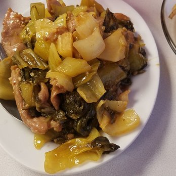 Golden Eagle Chinese Restaurant - My favorite. Pork + sweet sour cabbage (mustard cabbage) - Seafood Near Me - Honolulu, Hawaii Golden Eagle Chinese Restaurant - My favorite. Pork + sweet sour cabbage (mustard cabbage) - Seafood Near Me - Honolulu, Hawaii